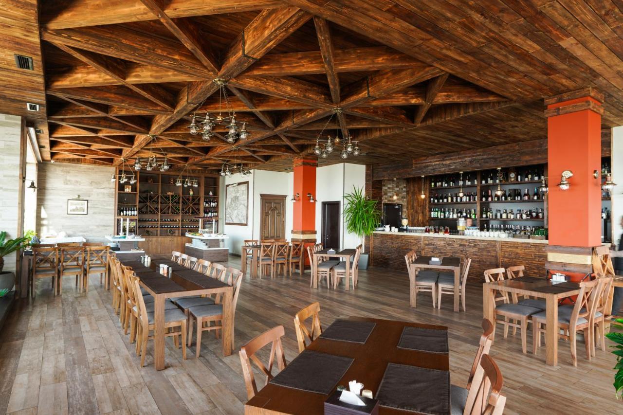 安博德酒店 Byurakan 外观 照片